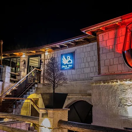 Bala Cave House Hotel *