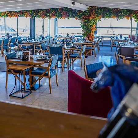 Bala Cave House Szálloda