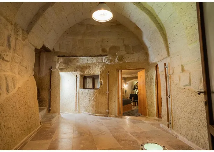 Bala Cave House 호텔 *