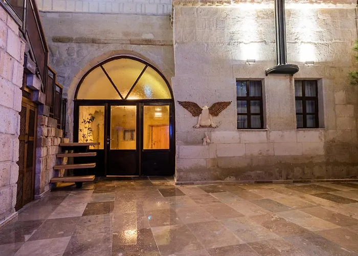 Bala Cave House Hotel