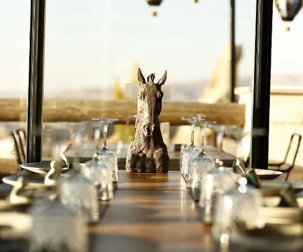 Hotel Bala Cave House *